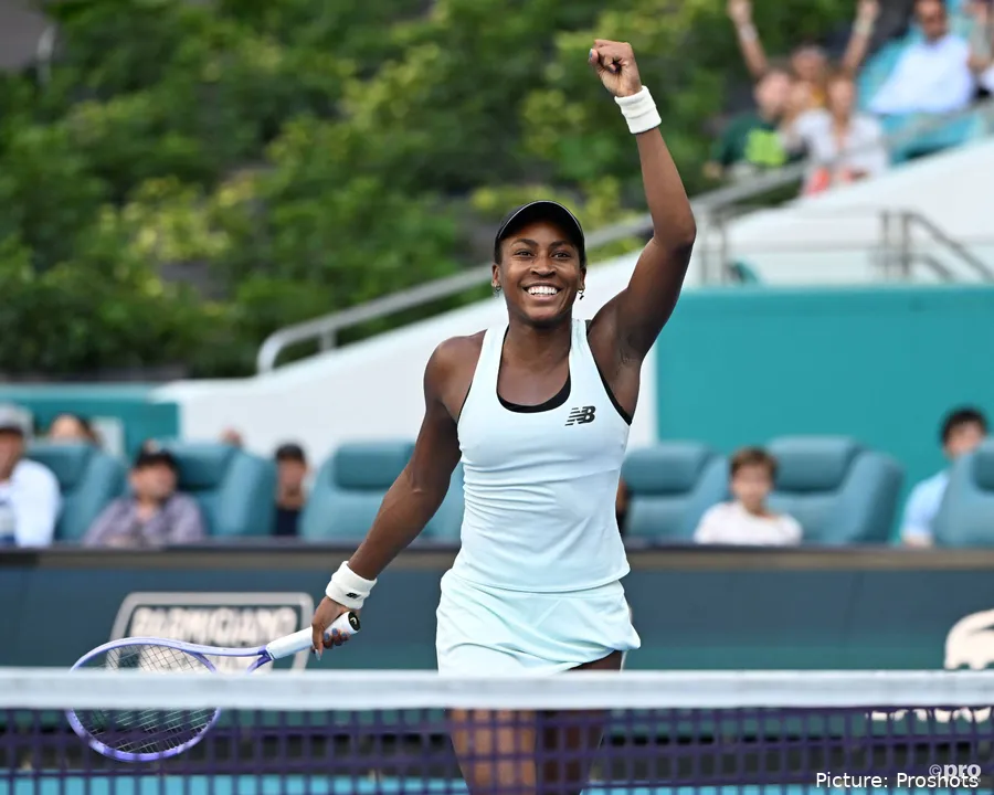 Coco Gauff rolls past Karolina Muchova to reach Miami Open final