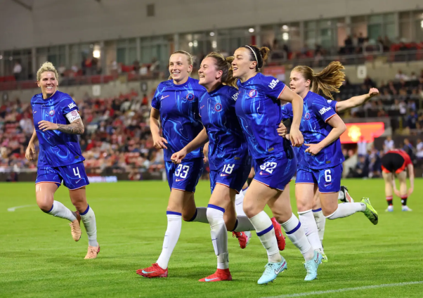 Chelsea Women celebrating their unbeaten 2024 25 WSL season