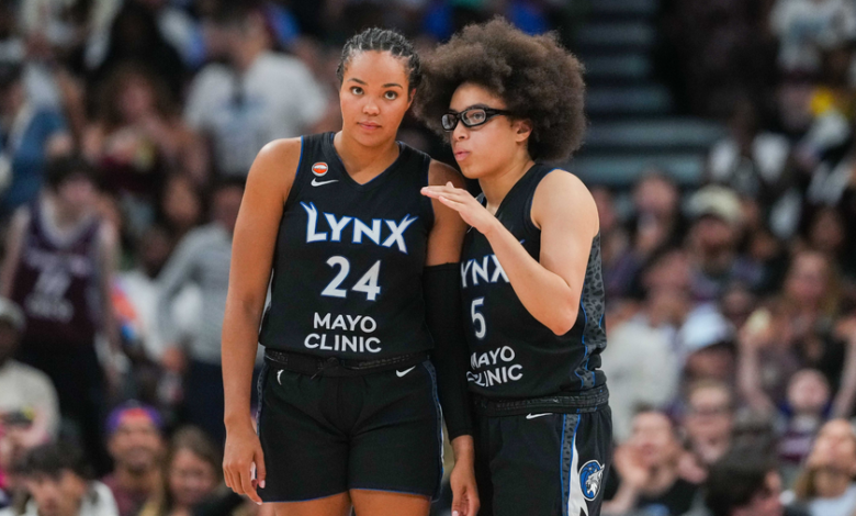 Lynx Clinch No. 1 Seed